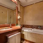 Morgagni 4*