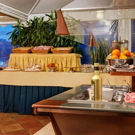 Szálloda Morgagni 4*