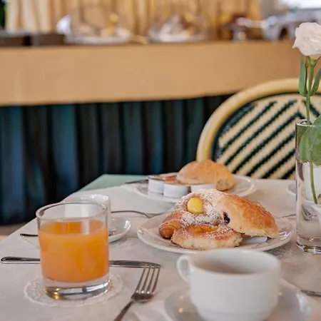 ホテル Morgagni ローマ