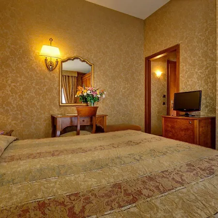Morgagni Hotel 4*